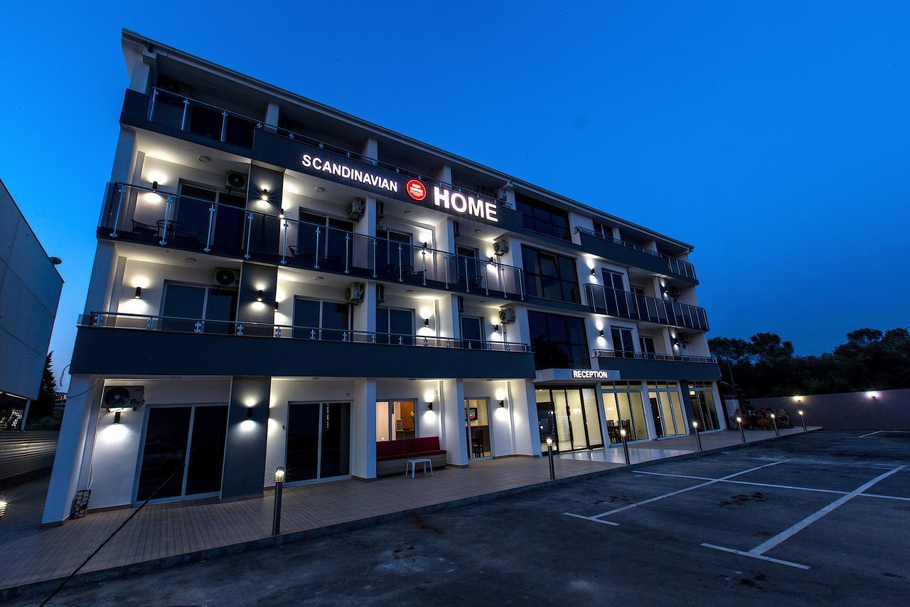 Scandinavian Hotel - Ulcinj Ulqin Buitenkant foto